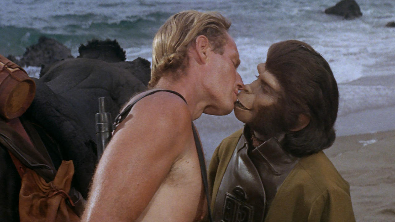 24 - Planeta dos Macacos (1968) - Planet of the Apes - Os 37 Plot Twists mais marcantes de todos os tempos