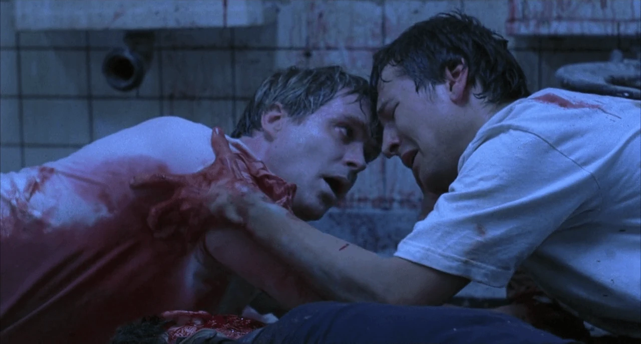 Os 37 Plot Twists Mais Marcantes De Todos Os Tempos 27 27 - Jogos Mortais (2004) - Saw - Os 37 Plot Twists mais marcantes de todos os tempos