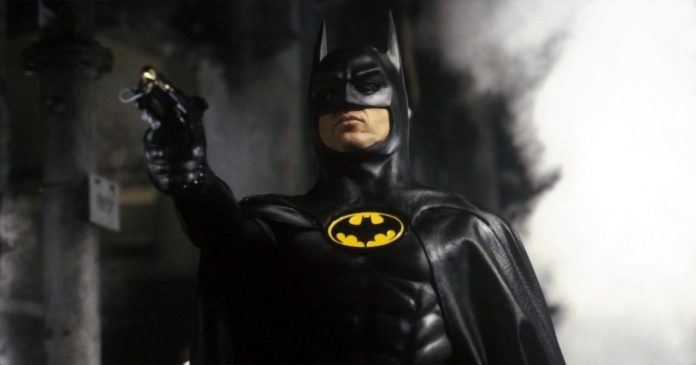 Michael Keaton definido para se tornar o Batman principal na linha do tempo da DCEU e não Ben Affleck Michael Keaton definido para se tornar o Batman principal na linha do tempo da DCEU e não Ben Affleck