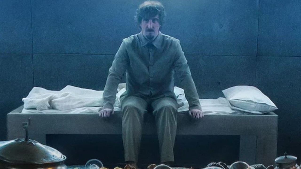 5 Filmes Disponíveis Na Netflix Que Vão Bagunçar Sua Mente 5 O Poço (2019) | Thriller espanhol dramático e misterioso