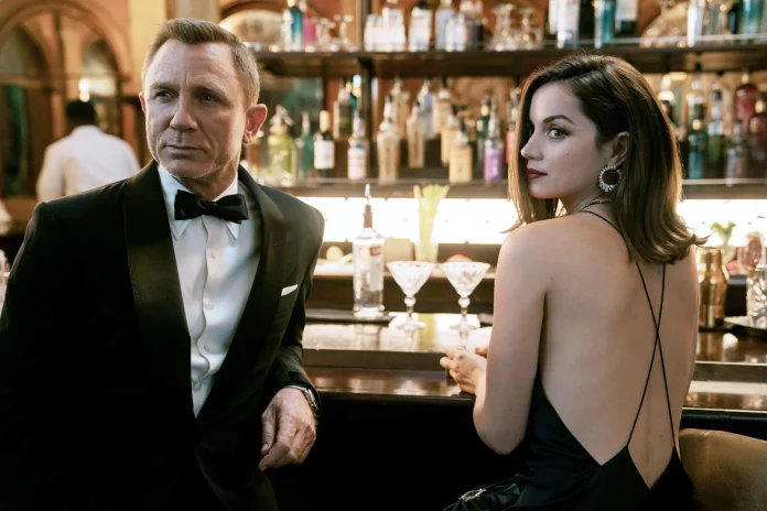 Não faça de Bond uma mulher: Ana de Armas se junta a Daniel Craig na chamada para 007 permanecer homem Não faça de Bond uma mulher: Ana de Armas se junta a Daniel Craig na chamada para 007 permanecer homem